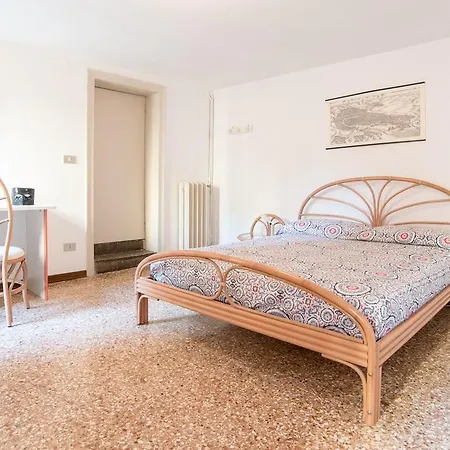 Lustraferi Lejlighed Venedig