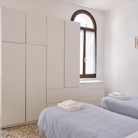 Apartment Lustraferi Venice