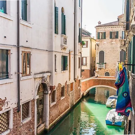 Lustraferi Apartment Venice
